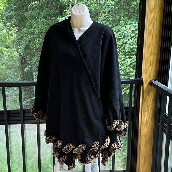 Vintage “Fur-Trim” Black Wrap Cardigan Cape Coat Leopard Lena Gabrielle ~Unsized - Picture 4 of 9
